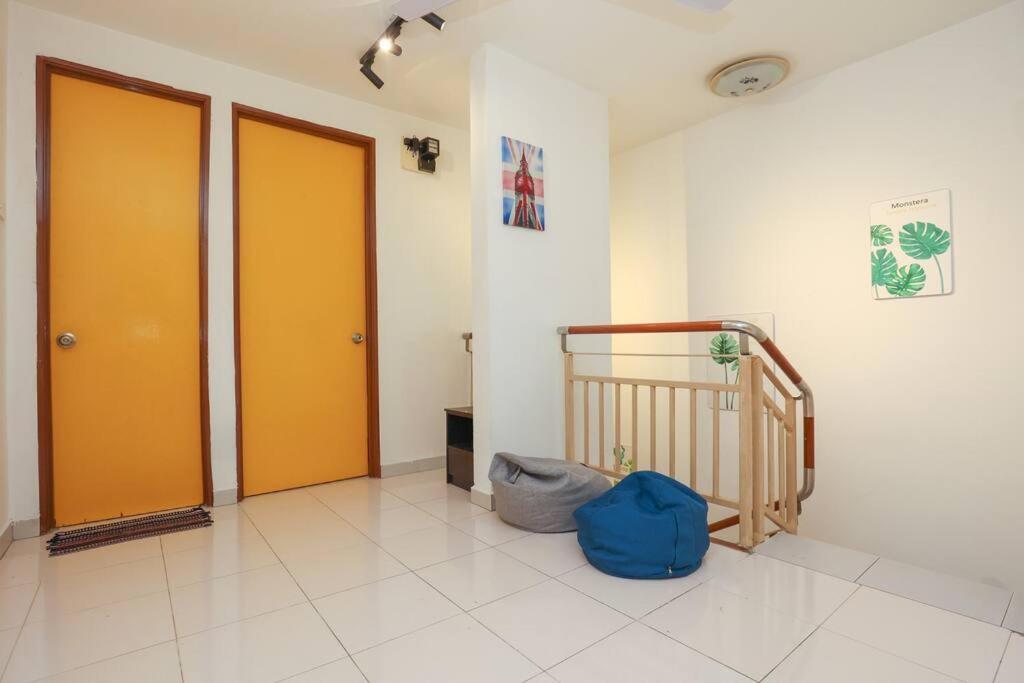 Apartment Cyberia Landed House Bbq By Ec *